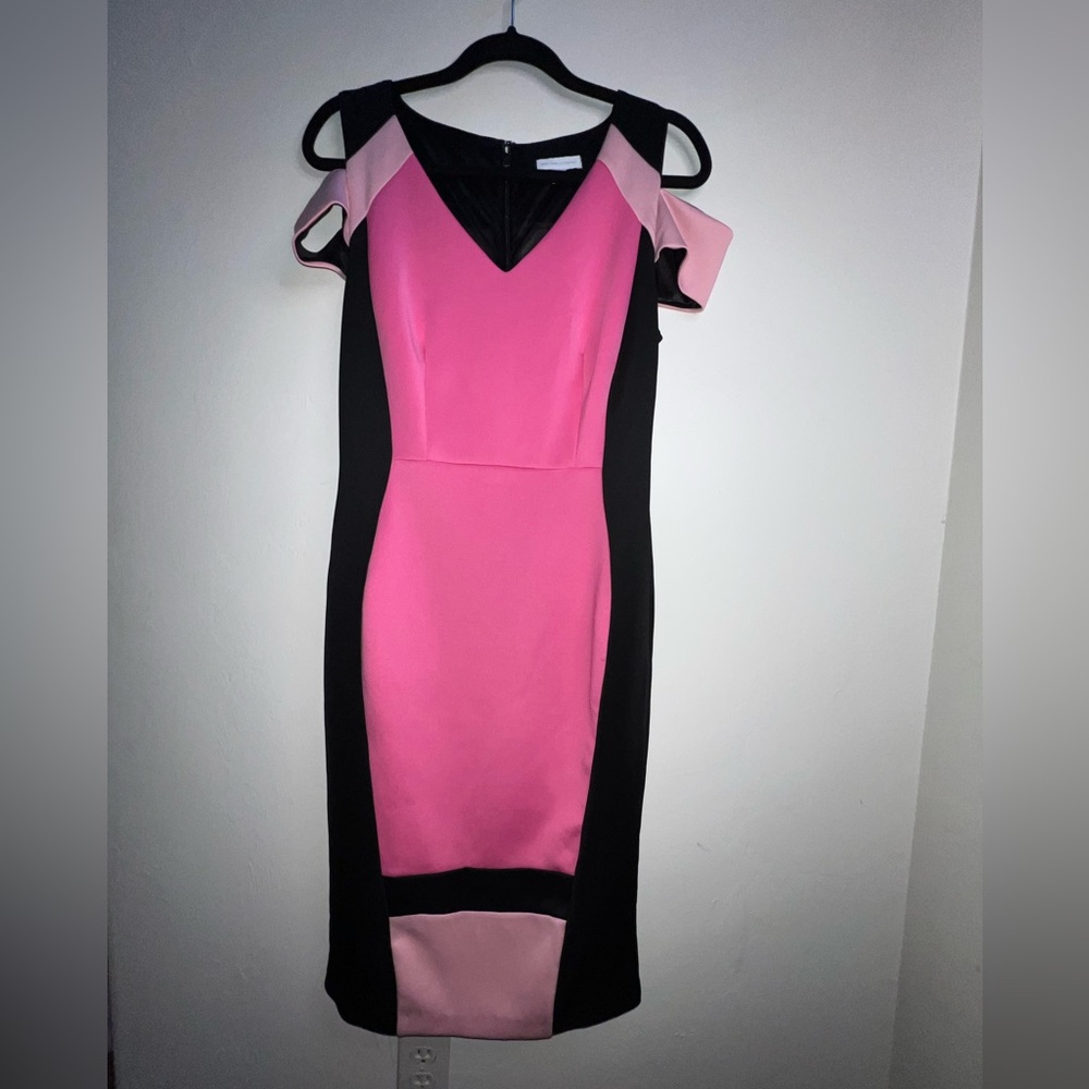 New York & Company Pink and Black Cold-Shoulder Colorblock Midi Small Dress